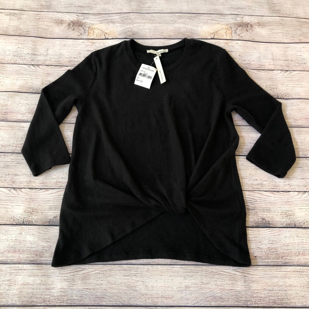 June & Hudson Cozy Twist Front 3/4 Sleeve Top